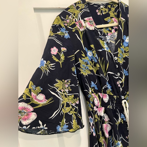 Floral V-Neck Dress with Drawstring - Picture 4 of 8